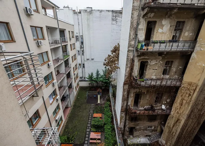 Chic Downtown Getaway Budapest