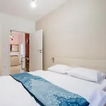 شقة Chic Downtown Getaway